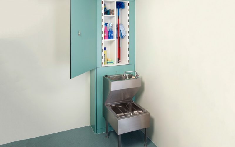 Janitorial-sink-with-IPS-for-medical